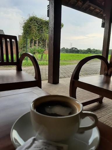 BENADA (COFFEE, RESTO & HOMESTAY)