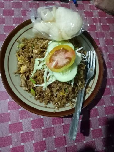 NASI & MIE GORENG 77