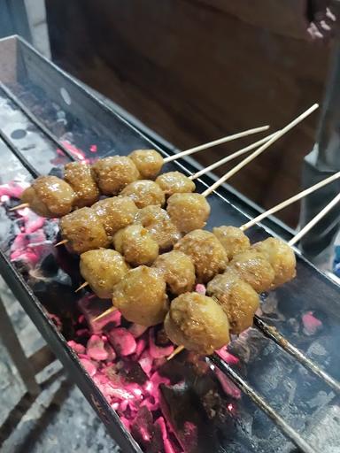 SATE AYAM KUOK