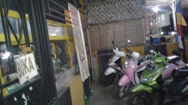 KEDAI BAKSO PAK KAUR