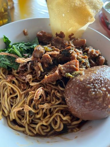 MIE AYAM JAMUR BINJAI