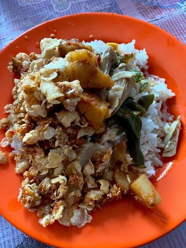 NASI SAYUR & CHA CHA ASIM ( BELAKANG SEKOLAH METHODIST )