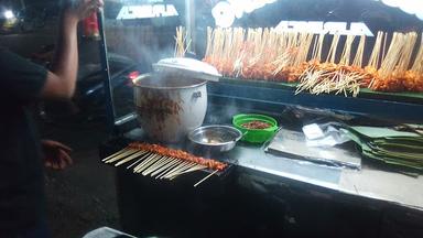 SATE PADANG ALFRIESCA