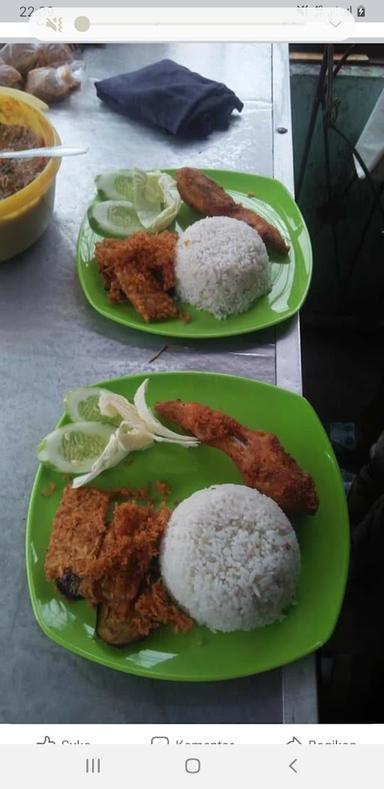 AYAM PENYET ARYA 18