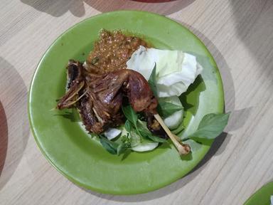 AYAM PENYET LAMONGAN MAS NAL