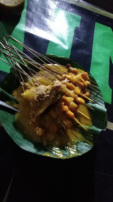 SATE PADANG UDA 18