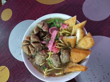 WARUNG BAKSO KAK INA