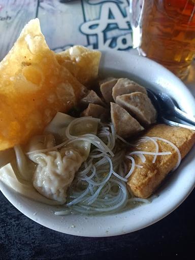 BAKSO AREMA NDESO 86 BINJAI