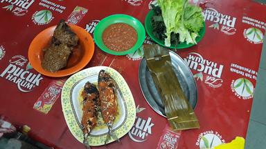 RUMAH MAKAN MBAK NUR BINJAI