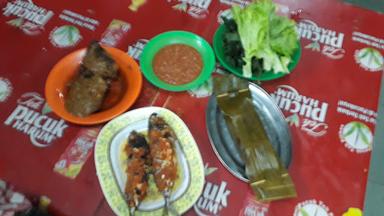 RUMAH MAKAN MBAK NUR BINJAI