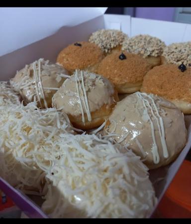 DONAT KENTANG ZOYA