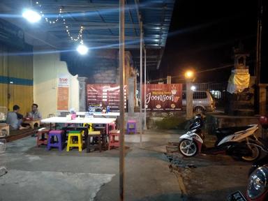 WARUNG SOTO JOONSON