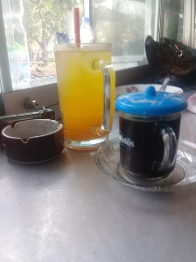 WARUNG KOPI POJOK & DYA JUICE