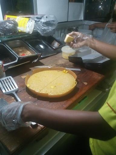 GLORY TERANG BULAN & MARTABAK