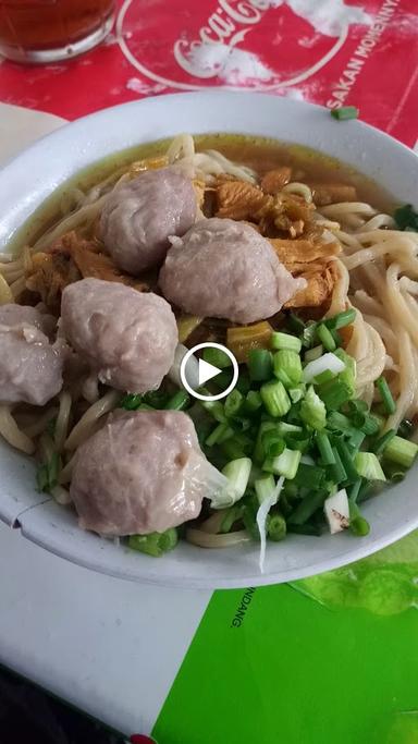 MIE AYAM KHAS PAGAK PAK PI'I