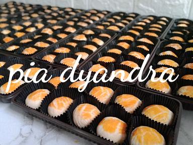 PRODUSEN PIA KACANG HIJAU DYANDRA