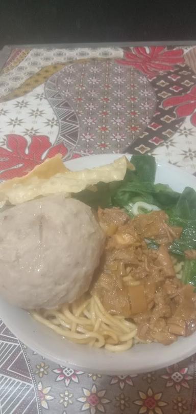 BAKSO SOLO PAK MIN