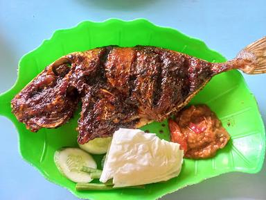 IKAN BAKAR MAS FERI