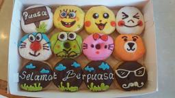 Photo's Donat Madu Cihanjuang