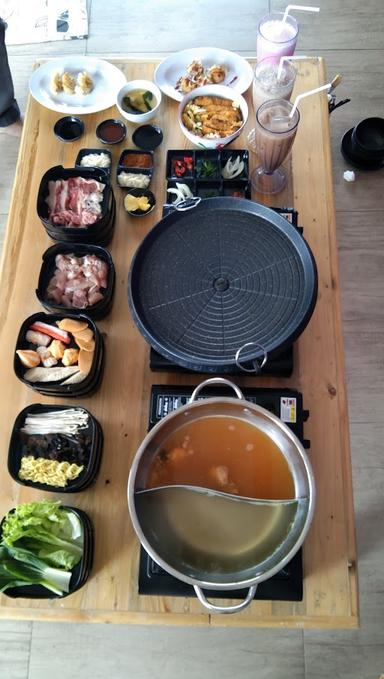 NANA NABE SHABU AND GRILL