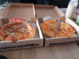 Photo's Pizza Hut Delivery - Phd Indonesia