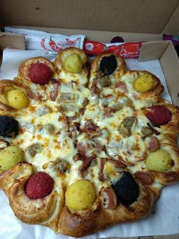 Photo's Pizza Hut Delivery - Phd Indonesia