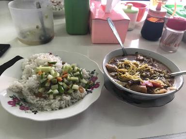 SOTO MIE BOGOR ( PAK DADANG )