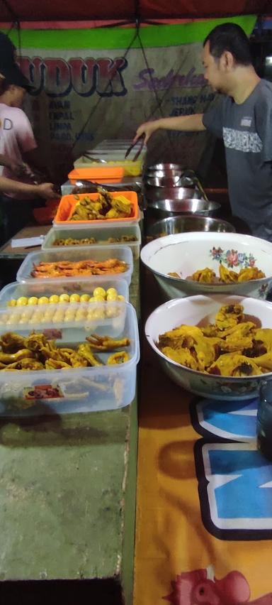 NASI UDUK SEDERHANA 99