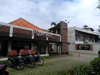 PIZZA HUT RESTORAN