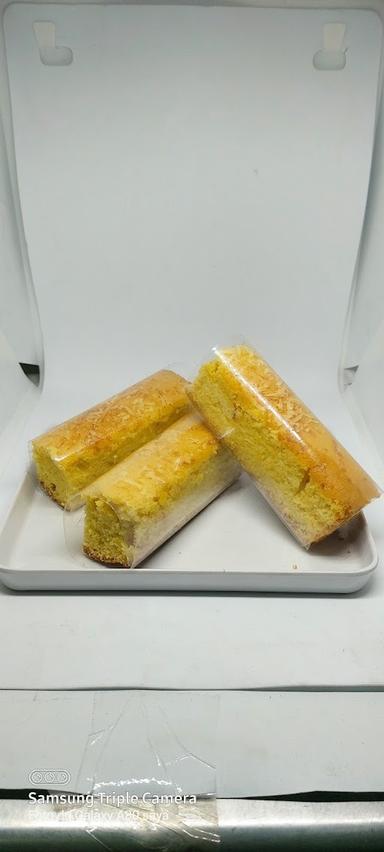 TOKO KUE SIMPANG TIGA EMPANG OFFICIAL