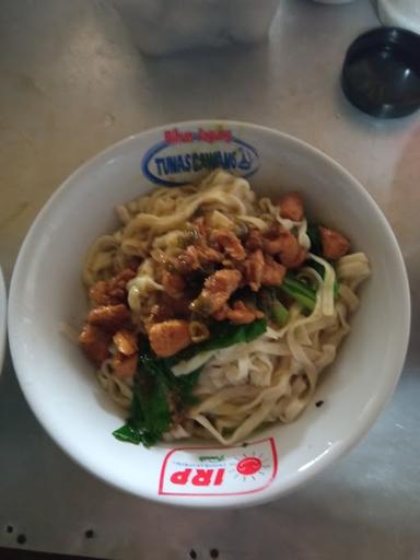 MIE AYAM GEPENG DAN SEBLAK PRASMANAN PONDOK JAJANAN