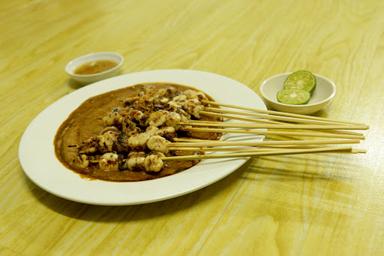 SATE SUMSUM PAK OO