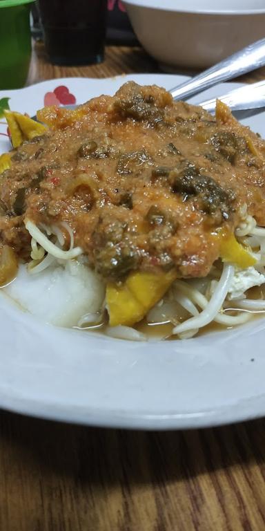 SOTO KUNING PA RIDWAN&TOGE GORENG PA ROHIM