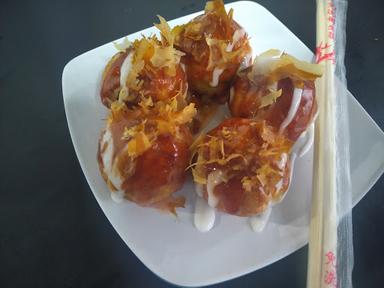 URURU DIMSUM & SIOMAY