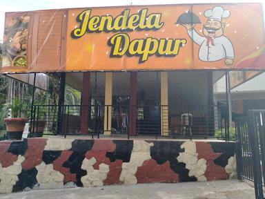 JENDELA DAPUR