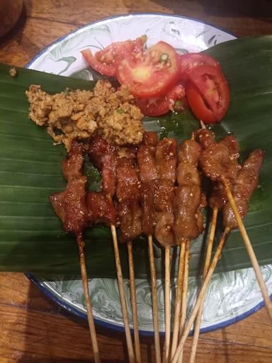 WARUNG SATE H ENOH