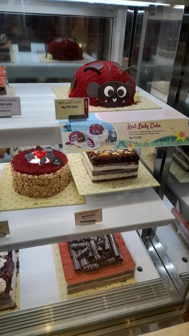 MAKO CAKE & BAKERY - BOTANI SQUARE