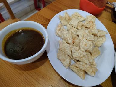 BAKMI AYAM APONG