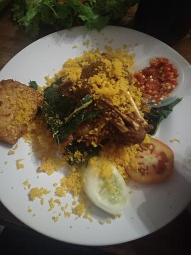 BEBEK PAK NDUT BOGOR AIR MANCUR