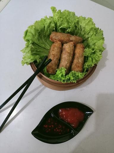 LOVE DIMSUM DAN KEBAB