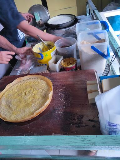 MARTABAK BANGKA LEGENDA