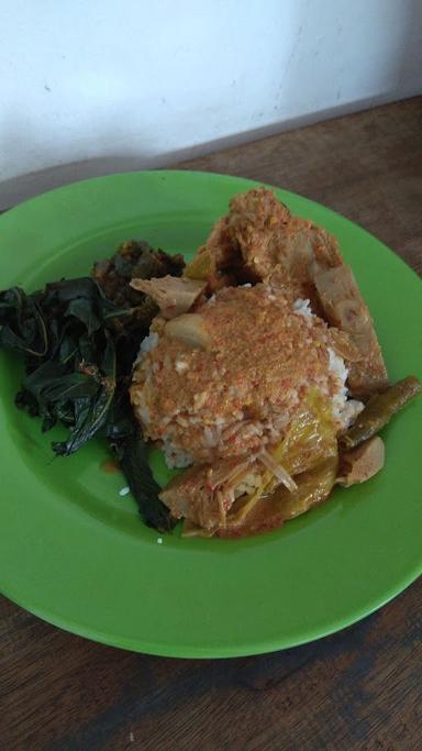 MASAKAN PADANG RIA JAYA