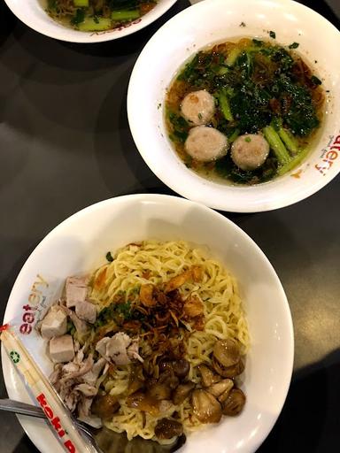 MIE BASO AYAM JAMUR GAYA TUNGGAL