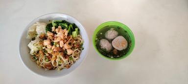 RUMAH BAKSO UCUP