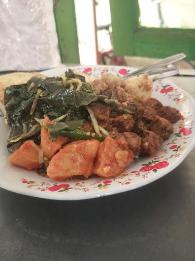 WARUNG NASI IJO