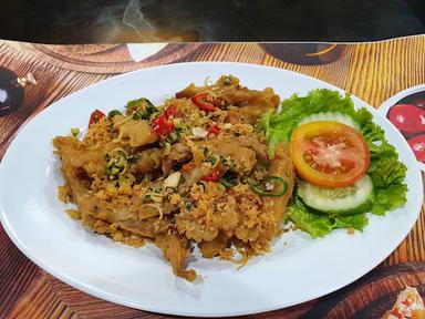 RESTAURANT VEGETARIAN KARUNIA BARU