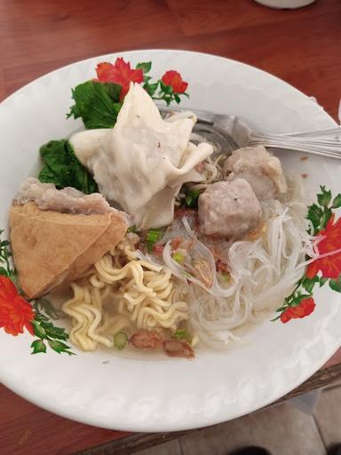 MIE AYAM BASO MAS EDI