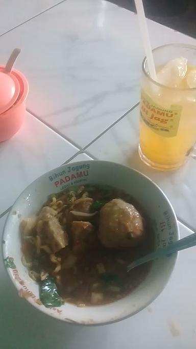 MIE AYAM DAN BAKSO PAK AJUM