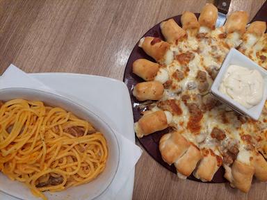 PIZZA HUT RISTORANTE