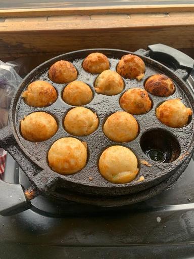 TSUKI TAKOYAKI